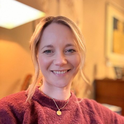 Corinne Hardman, Art Psychotherapist